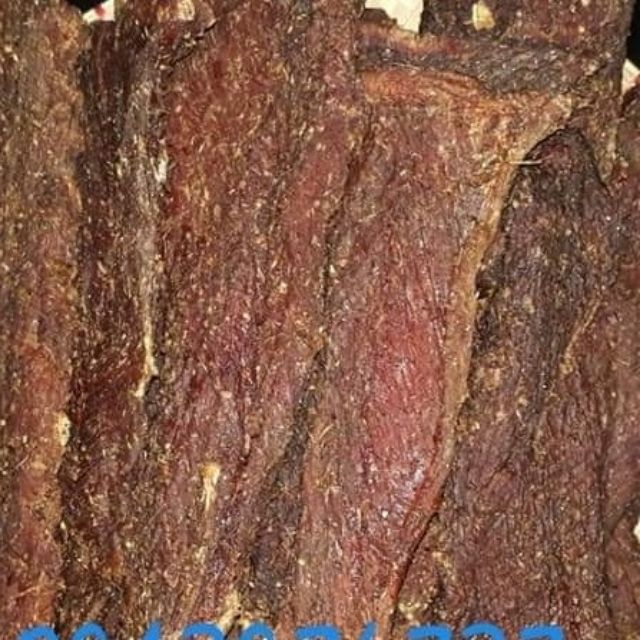 Thịt lợn gác bếp loại không cay, ít cay thơm lừng đóng gói500g