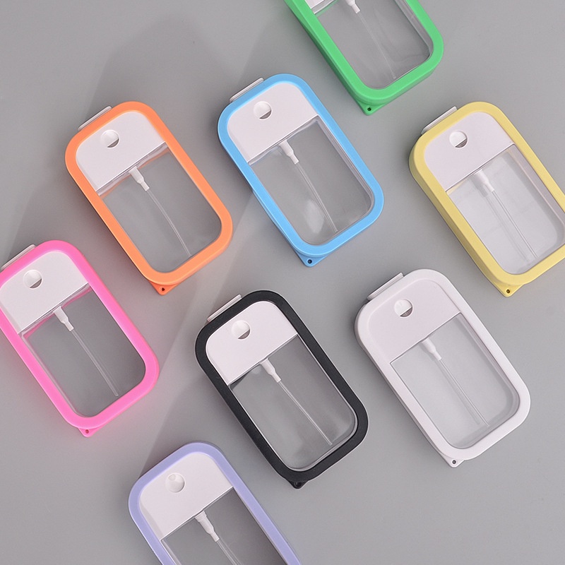 Chai xịt rỗng 38ml kiểu hình hộp có thể đổ đầy lại kèm vỏ silicon và móc khóa