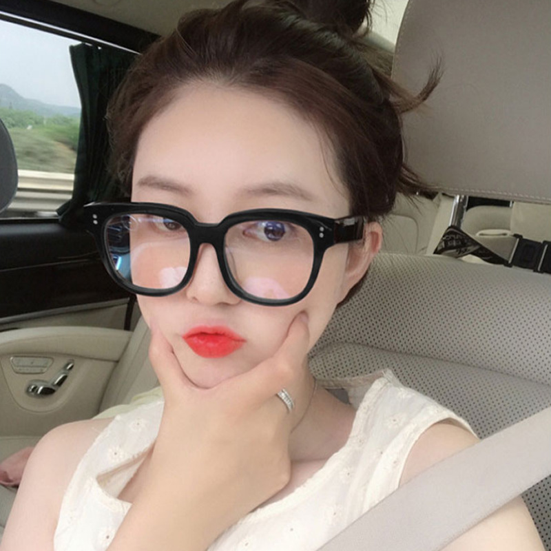 Kính mắt phong cách retro trẻ trung thời trang GM