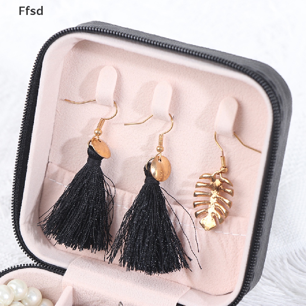 Hộp đựng trưng bày trang sức nhỏ gọn bằng da tùy chọn màu sắc