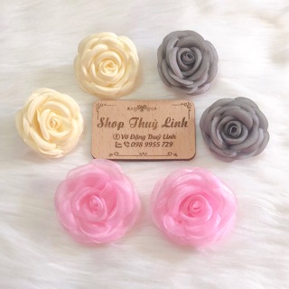 Tag hoa hồng cài áo/váy đầm