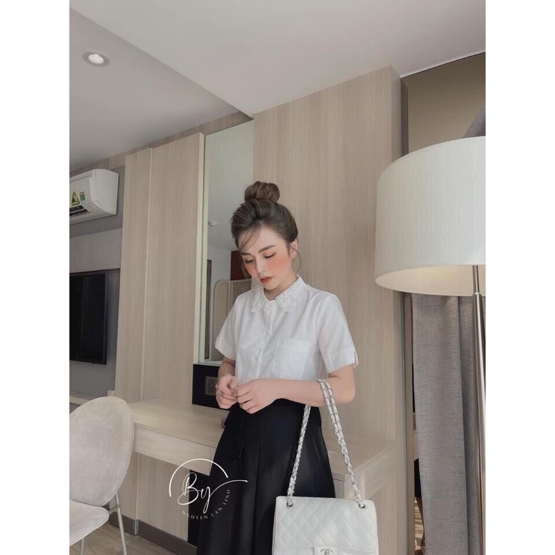 SƠ MI CỘC TAY CỔ REN TÚI NGỰC