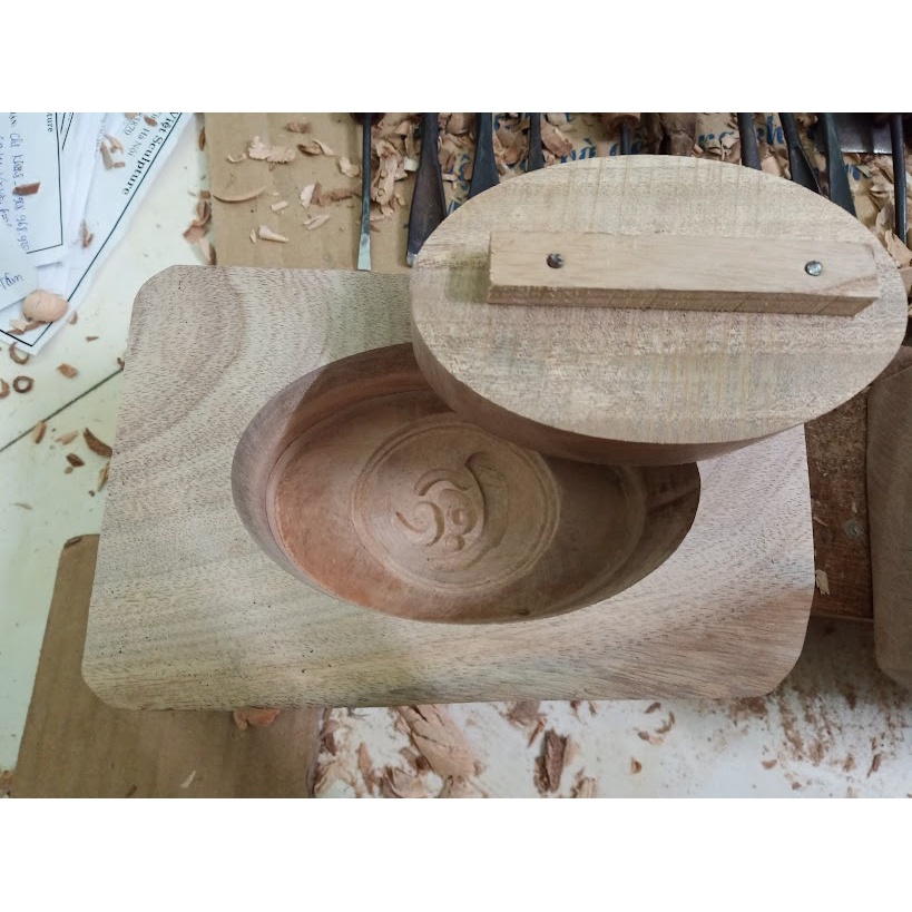 Khuôn oản Thỏi vàng