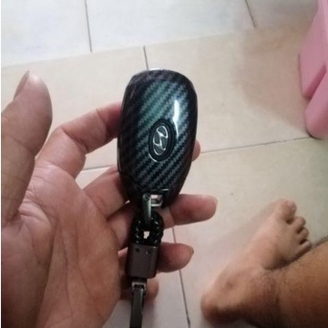 Ốp Khóa Ô Tô Hyundai Santafe 2021-2022, Tucson 2022 Vân Carbon