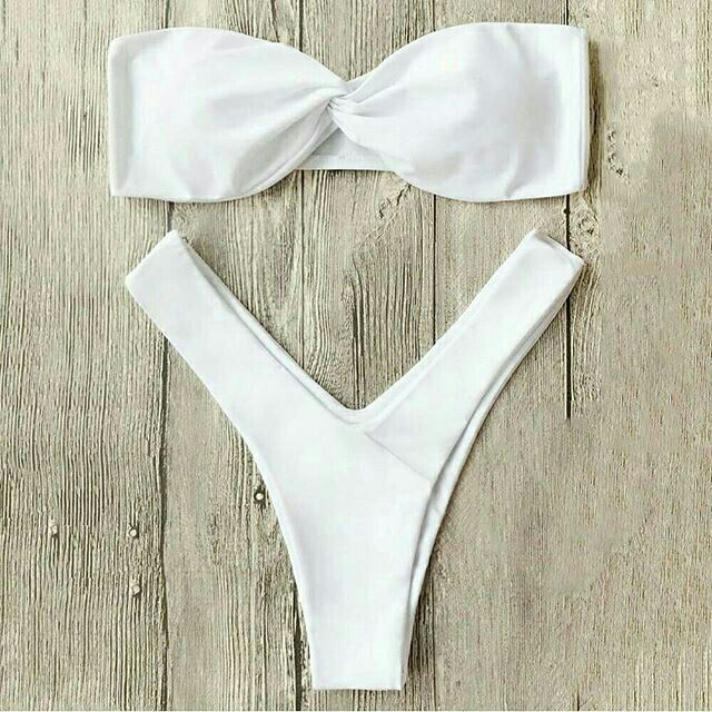 Bikini xoắn treasure