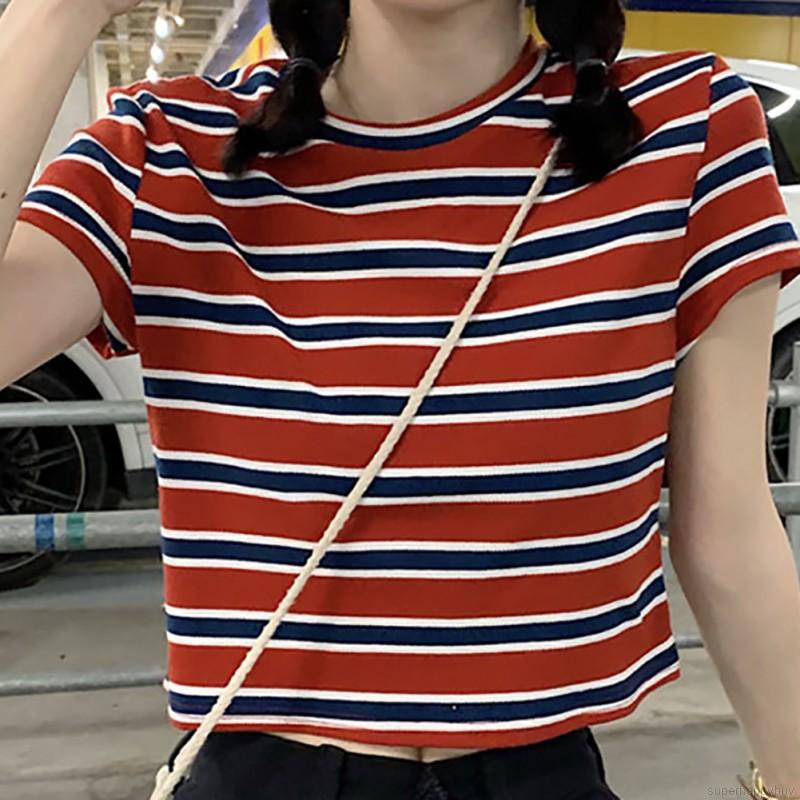 Áo thun tay ngắn hoạ tiết kẻ sọc cho nữ