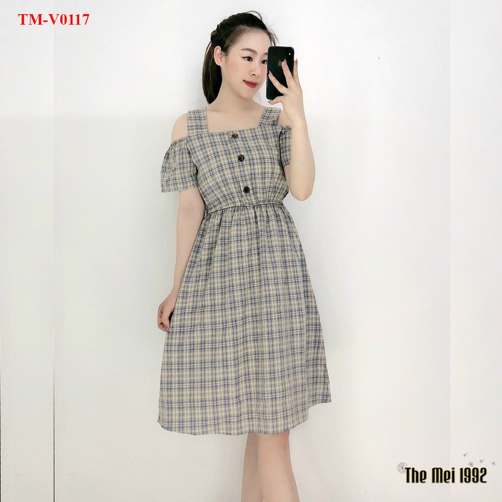 Đầm babydoll nữ The Mei 1992 - Đầm công sở chất cotton mát kẻ caro đính cúc xẻ vai siêu xinh | BigBuy360 - bigbuy360.vn