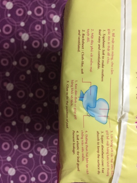 Bỉm Mommy gói 12 miếng băng vệ sinh cho mẹ sau sinh