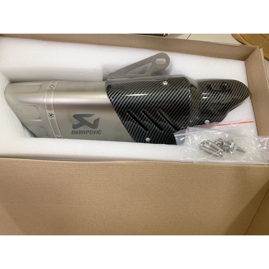 Pô AKRAPOVIC R1- Pô AK R1 Hàng loại 1 nhập