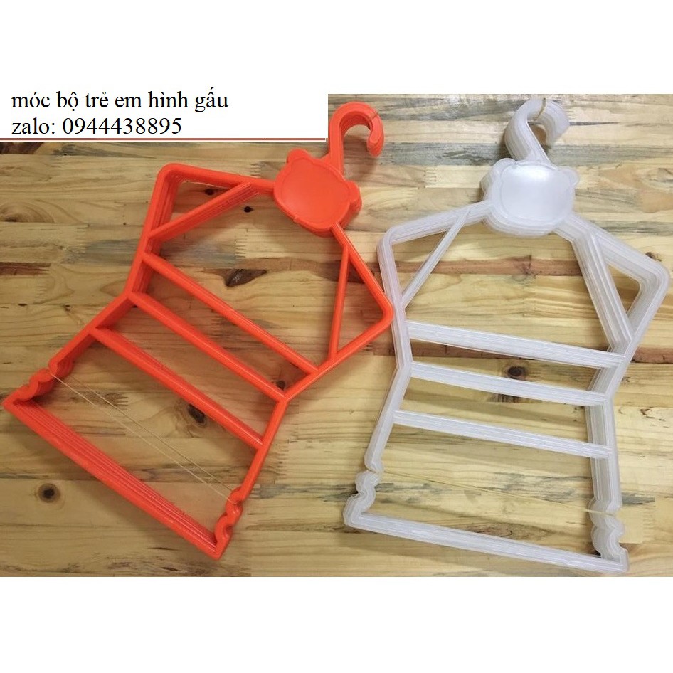 Combo 50 Móc Quần Áo dạng Bộ Hình gấu trẻ em 4-6 tuổi bằng nhựa màu trắng; Móc Thông Minh Cho Shop Trẻ Em