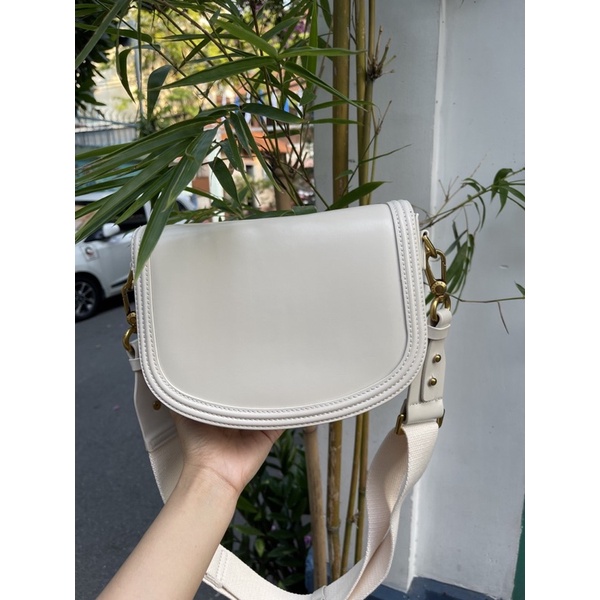 Túi móng ngựa ck