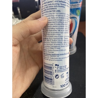 Kem đánh răng Aquafresh 100ml