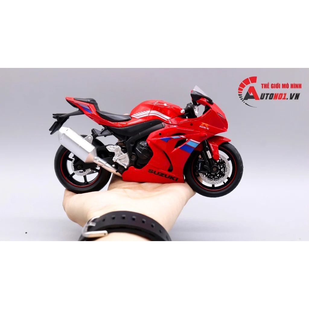 Mô hình xe Suzuki Gsx-R1000 tỉ lệ 1:12 CCA 31489 7207