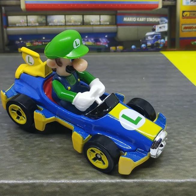 Mô Hình Đồ Chơi Nhân Vật Mario Kart - Luigi Mach 8