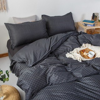 Bộ Chăn Ga Gối Poly Cotton Caro Đen Vintage