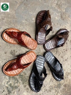 Dép Đầu Cá Sấu Màu Đen size 41-42-40-39