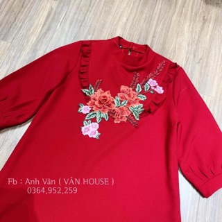 Váy đỏ suông