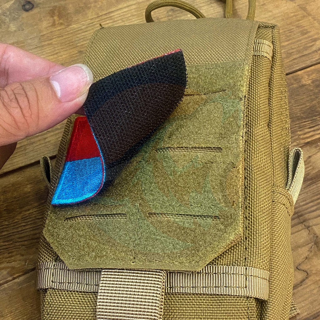 Patch/sticker vải ủi/velcro cờ Việt Nam giải phóng dùng trang trí quần áo, balo, túi xách ..v..v