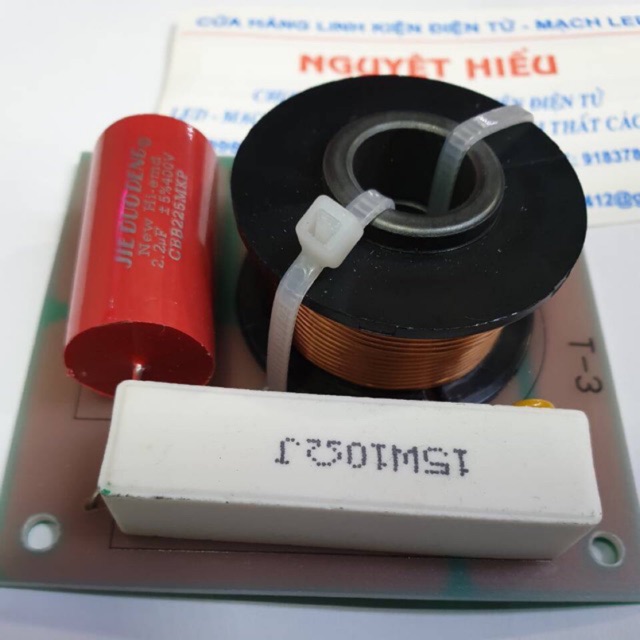 Mạch phân tần chống hú