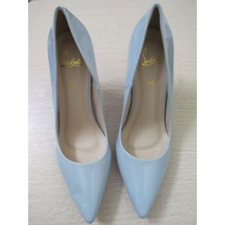 Giày louboutin xanh da trời 11p