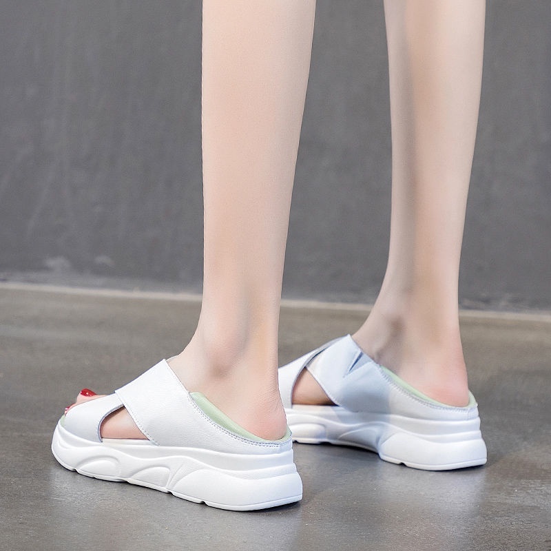 Xăng đan Thể Thao Đế Xuồng Dày Hai Cách Mang Chống Trượt Mùa Hè 2022 Mới Cho Nữ