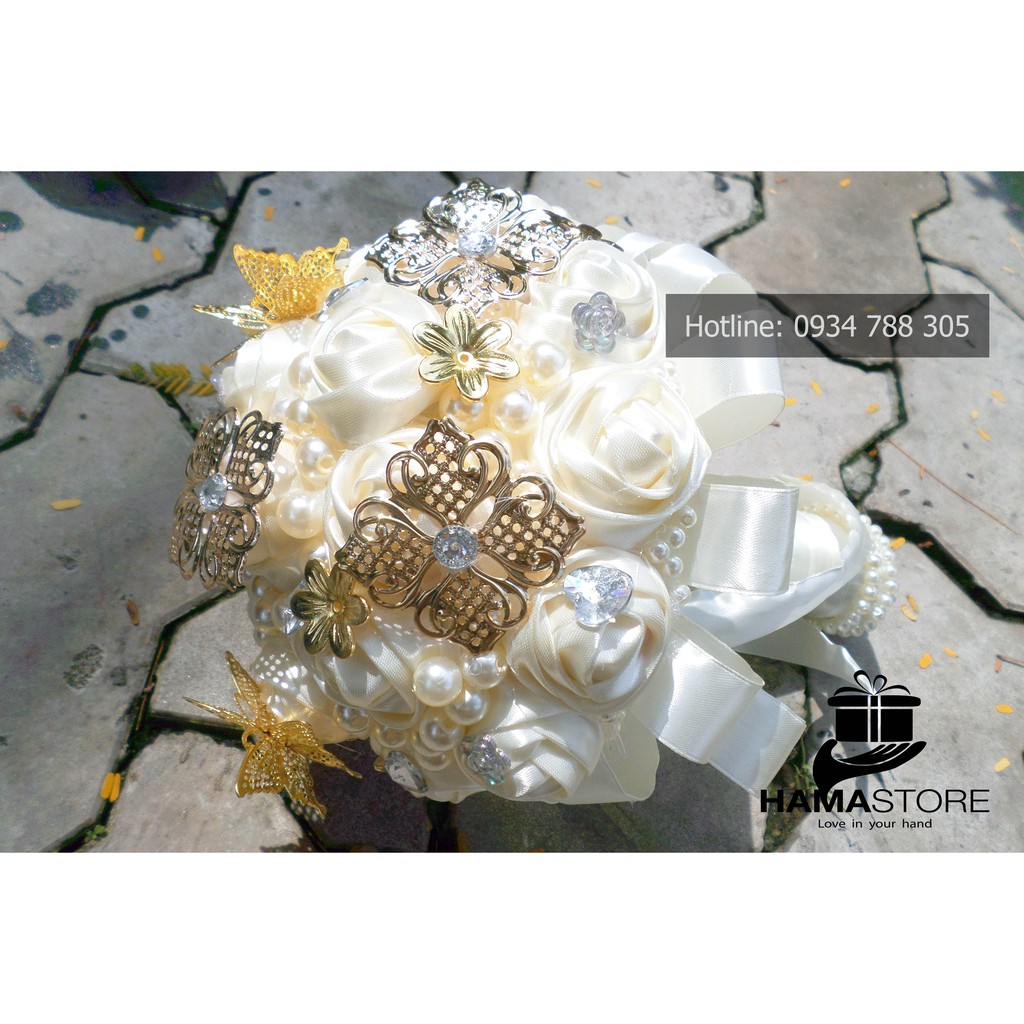 HOA CƯỚI 2021 - Bó hoa cưới cầm tay cô dâu đính phụ kiện tone kem cao cấp