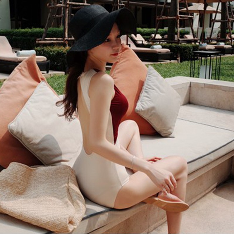 Đồ bơi 1 mảnh trắng nhưng không xuyên thấu - 1703 | BigBuy360 - bigbuy360.vn