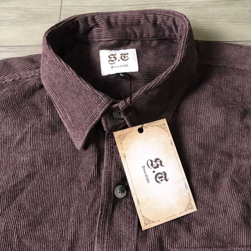 Áo sơ mi nhung tăm unisex S.T màu nâu đất, vintage, retro, bụi bặm