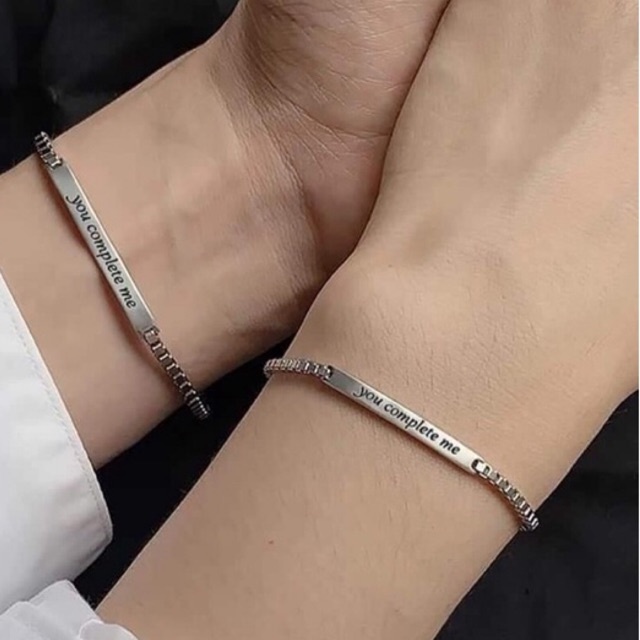 lắc tay bạc khắc chữ