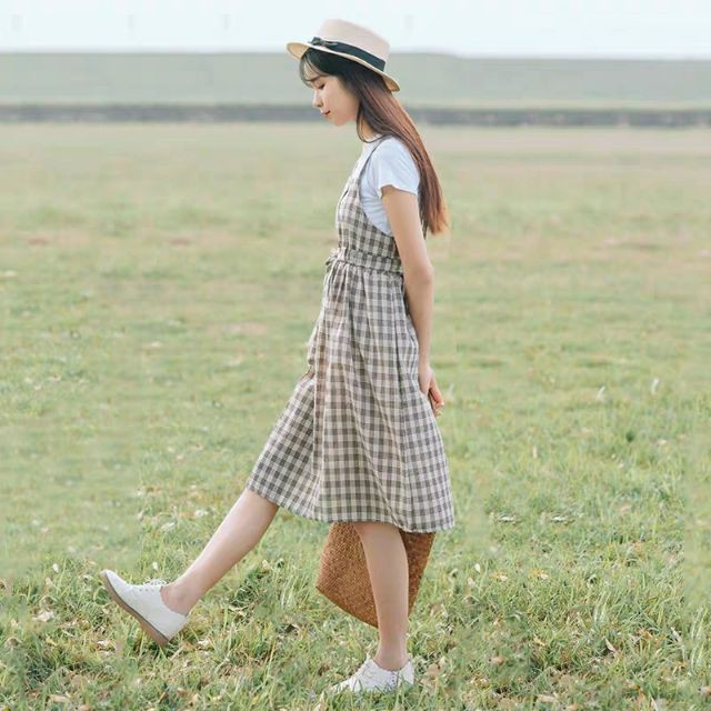 [QUÀ TẶNG LÀ KHẨU TRANG BẠN NHÉ] Váy yếm kẻ caro 2 dây có dây buộc siêu đáng yêu | BigBuy360 - bigbuy360.vn