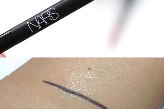 Chì kẻ mắt Nars High-Pigment Longwear Eyeliner màu đen Via Veneto 8190D (0.7g)- USA