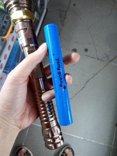 Đèn Pin Siêu Sáng Q5 XSL-418.