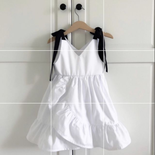 (Size 4/5y Ảnh thật shop chụp) Váy maxi Next xuất dư xịn
