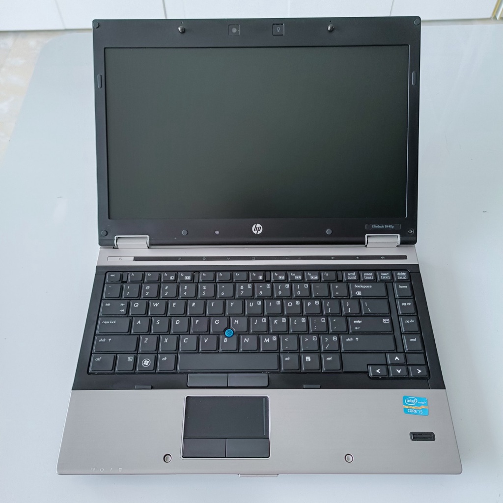Laptop Hp 8440p i5/4G/320HDD CARD RỜI - HÀNG NHẬP XỊN - SIÊU BỀN