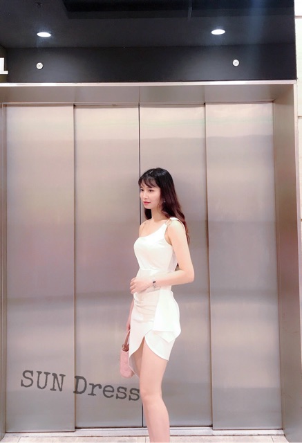 Váy dự tiệc