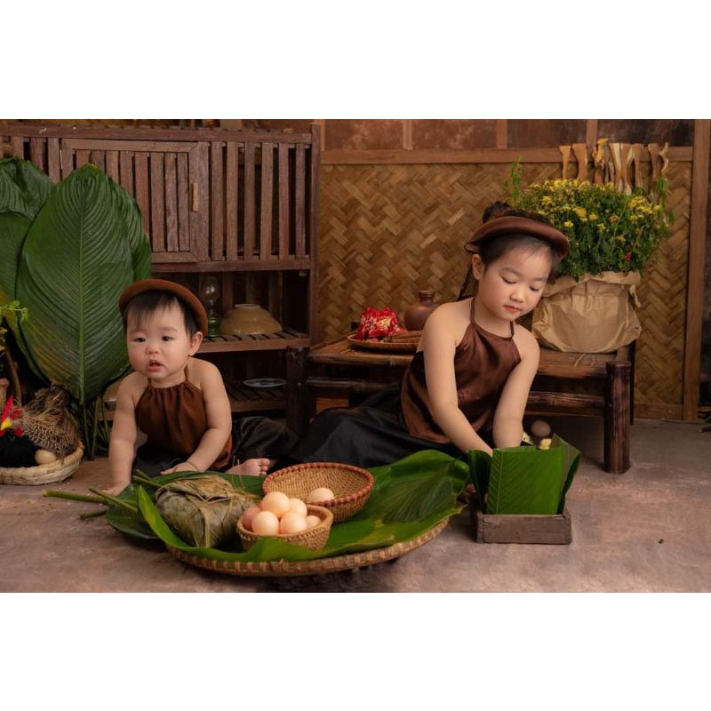 Váy yếm đào nâu tặng kèm vấn siêu dễ thương dành cho bé 5 đến 20kg -A51