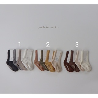 Tất thu đông - Peekaboo 2020