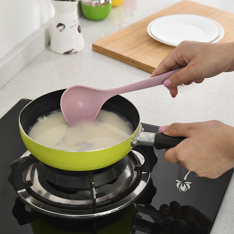 Muỗng múc canh bằng chất liệu lúa mạch thiết kế tiện lợi dễ dùng