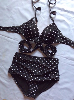 Bikini bơi 