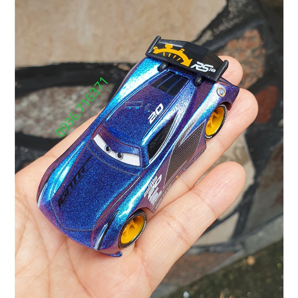 Mô hình xe hoạt hình Mc queen hàng Mattel No box