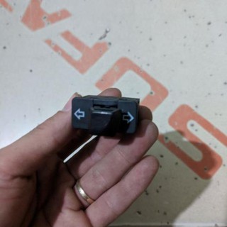 Công Tắc Xi Nhan Wave S 110