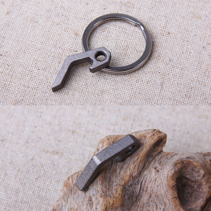 Dụng Cụ Mở Nắp Chai Bia Mini Bằng Titan Có Móc Khóa Tiện Dụng