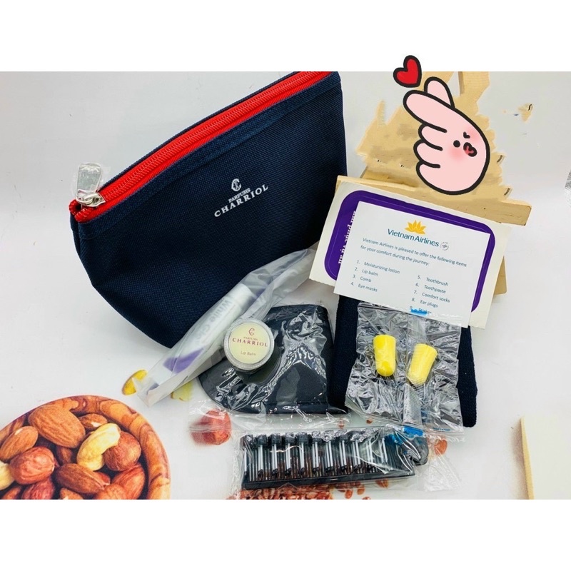 Túi mỹ phẩm Parfums Charriol khoang thương gia Việt Nam Airline