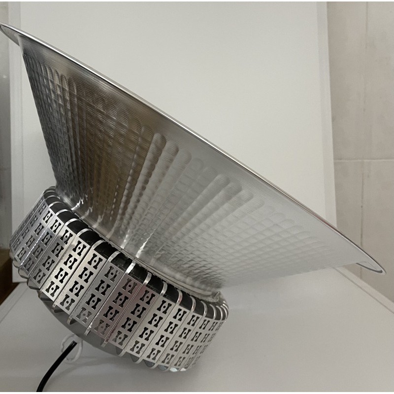 Đèn nhà xưởng, nhà kho, đèn chiếu sáng nhà thi đấu, sân thể thao chuẩn công suất 200W