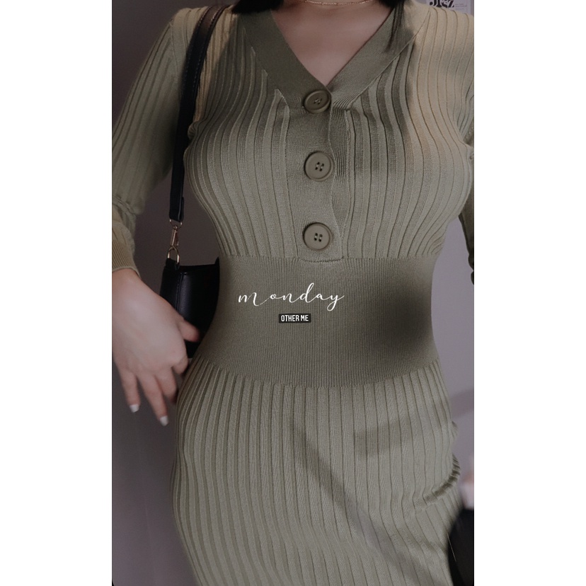 OTHER ME - Rinna sweater Dress váy len cổ chữ V dáng dài ôm sát | BigBuy360 - bigbuy360.vn