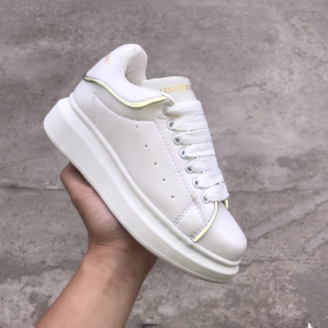 >ẢNH THẬT-HÀNG THẬT< Giày sneaker Mc Queen độn đế cao cấp full trắng phản quang dành cho nam và nữ