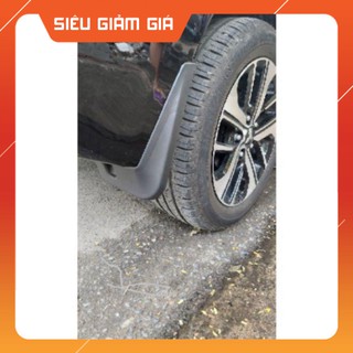 Sản phẩm chắn bùn theo xe xpander, chắn bùn bánh xe xpander hàng cao cấp