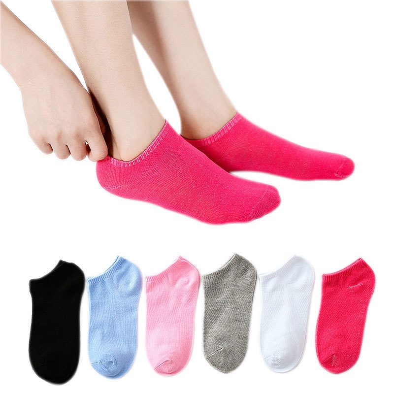 Đôi vớ màu trơn ngắn thoải mái dành cho nữ