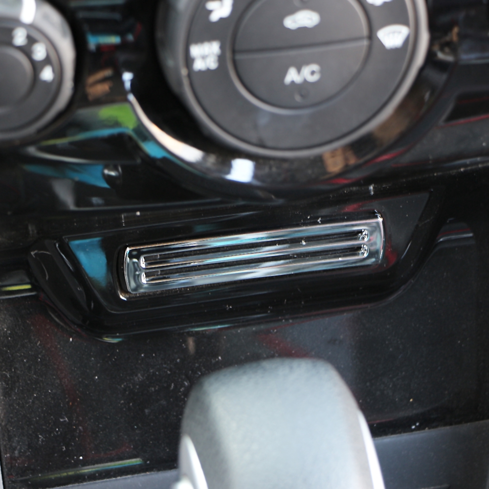 Khay Đựng Thẻ Gắn Giữa Xe Ô Tô Ford Ecosport 2013-2017