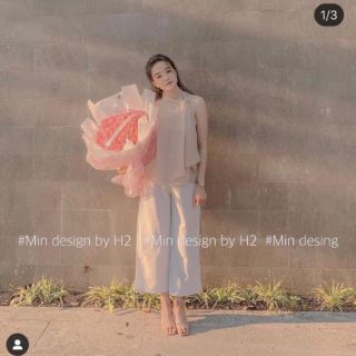 Set áo yếm hồng quần trắng